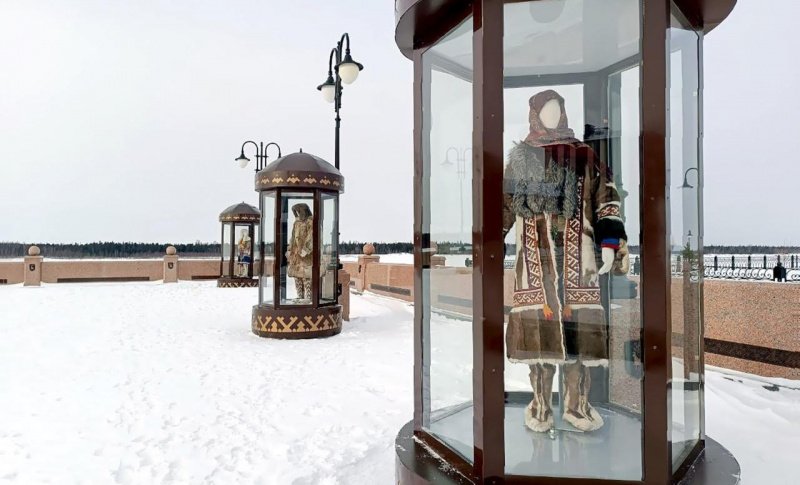На набережной в Ямало-Ненецком автономном округе открылась выставка